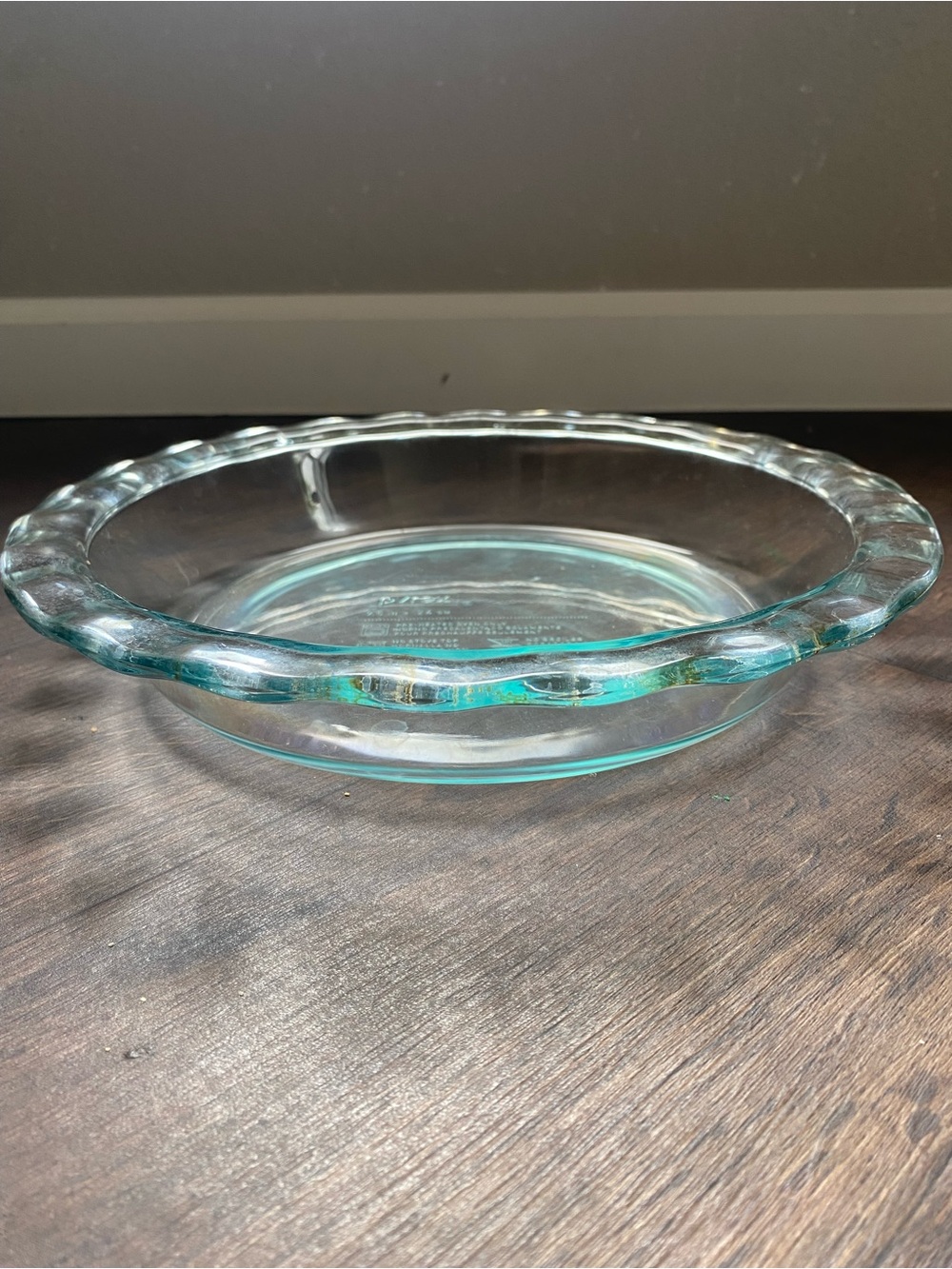 Pyrex Transparent Glass Pie Plate - Picture 2 of 3